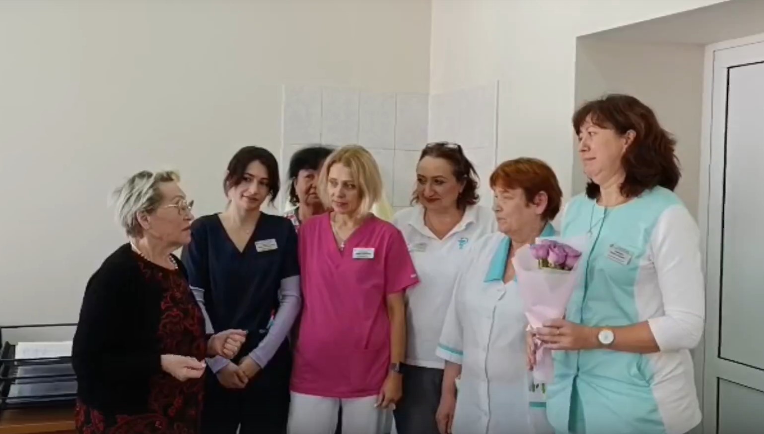 Пациентка встретила свой 77-ой День Рождения в реабилитационном отделении ЯОКБ Пациентка встретила свой 77-ой День Рождения в реабилитационном отделении ЯОКБ